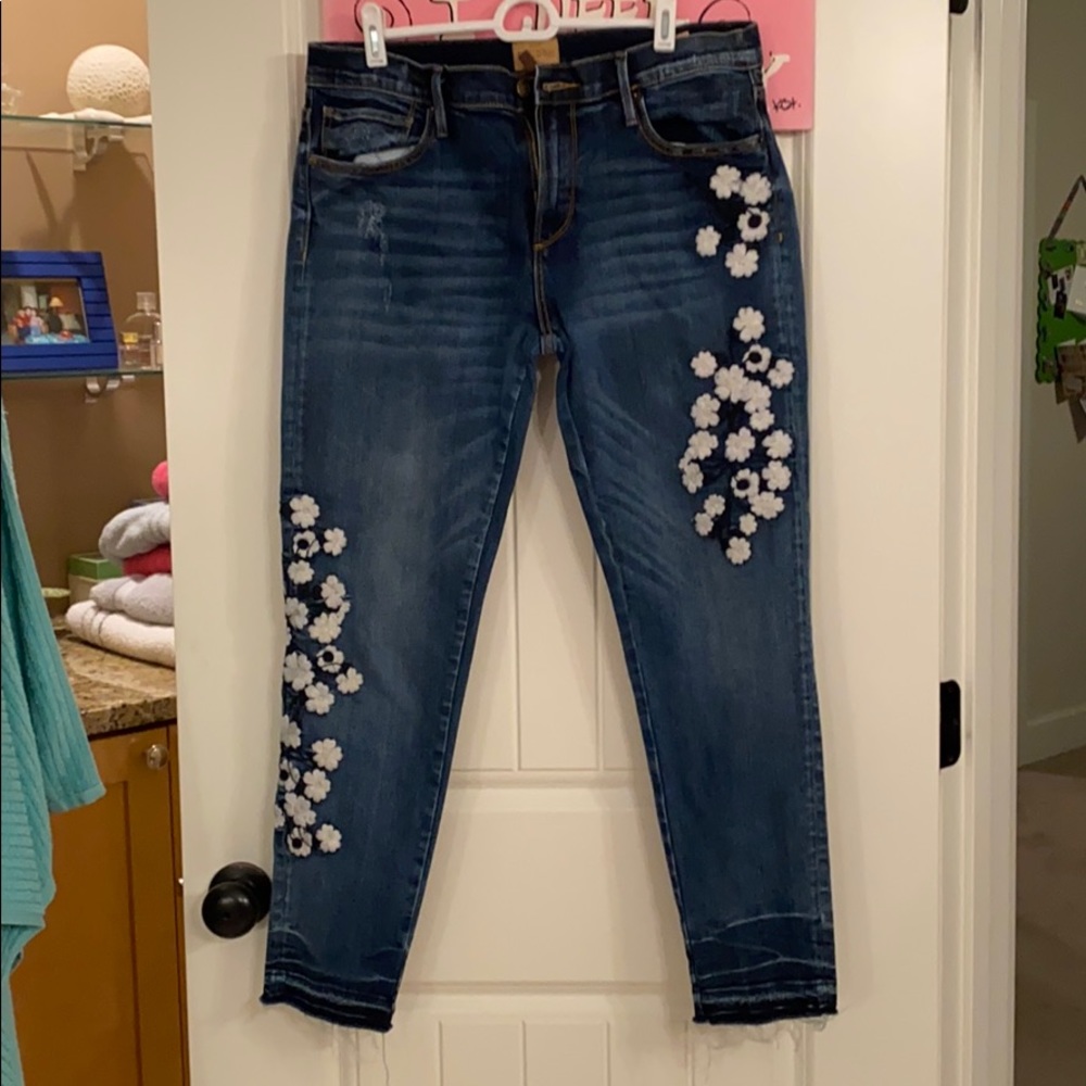 Floral Embroidered Blue Jeans